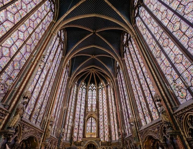 Interior de la Sainte-Chapelle (Santa Capilla) - Monparigo