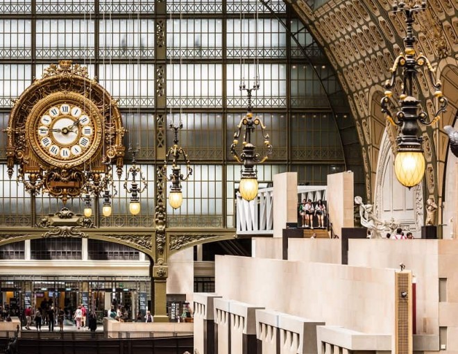 Vistas del reloj principal del museo de Orsay