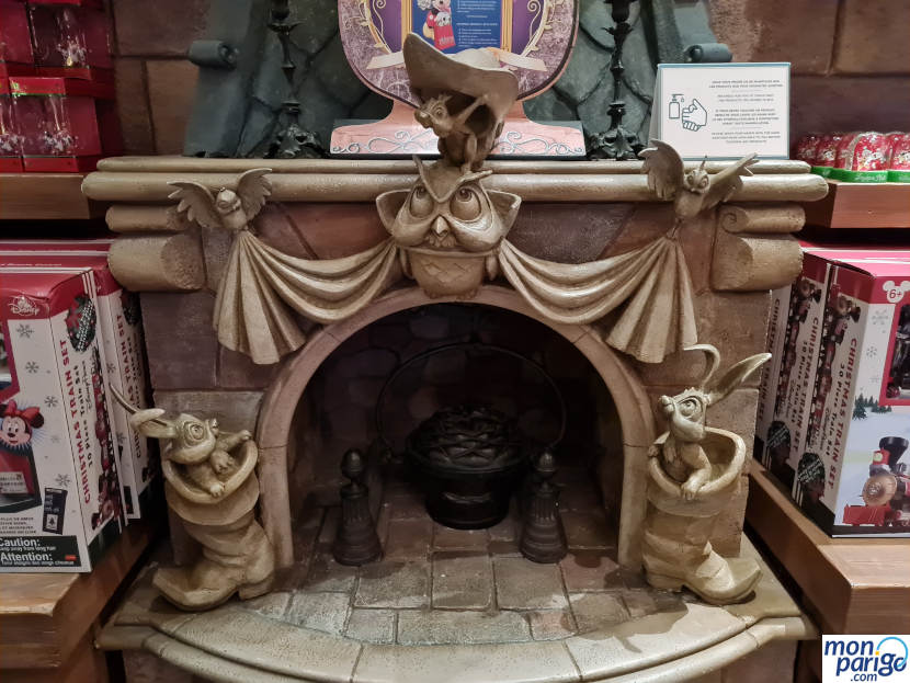 Chimenea de la tienda del Castillo en Disneyland Paris