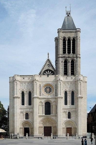 Fachada de la basílica de Saint-Denis en la actualidad