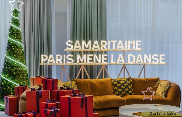 Decoración navideña en La Samaritaine, París