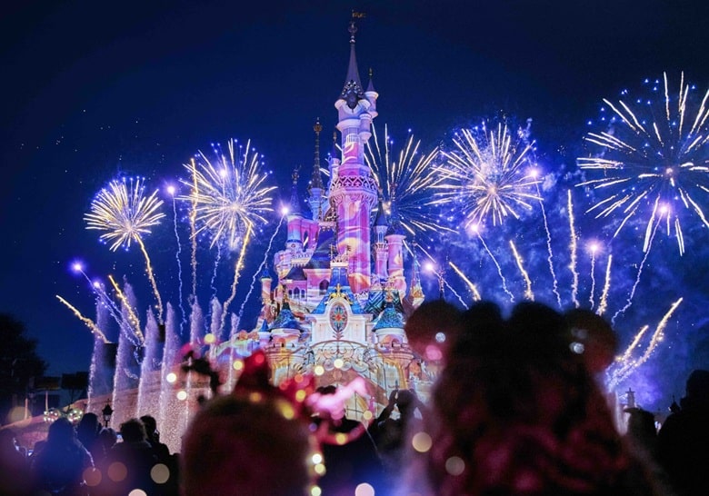 Fuegos artificiales de Nochevieja en Disneyland Paris