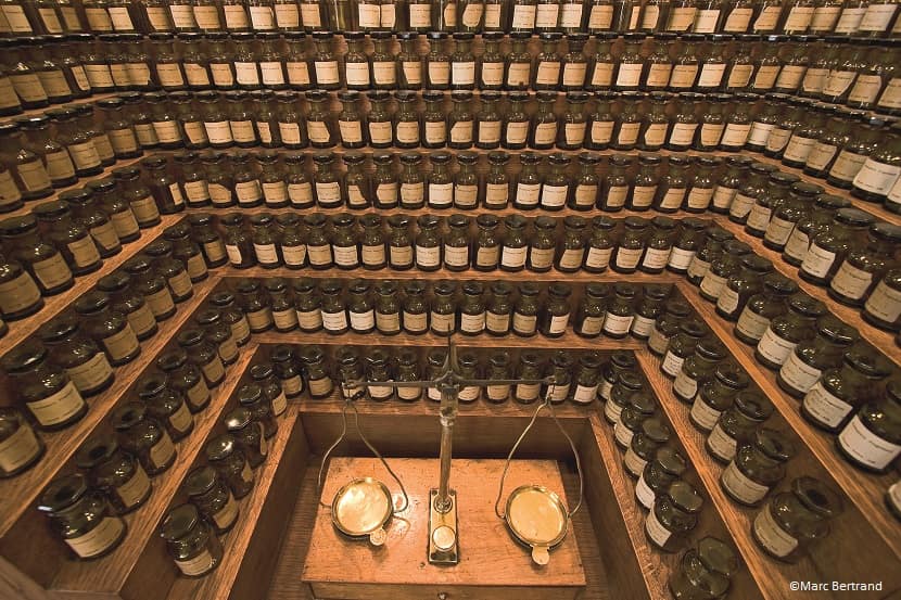 Órgano de perfumes en el Museo del Perfume de París