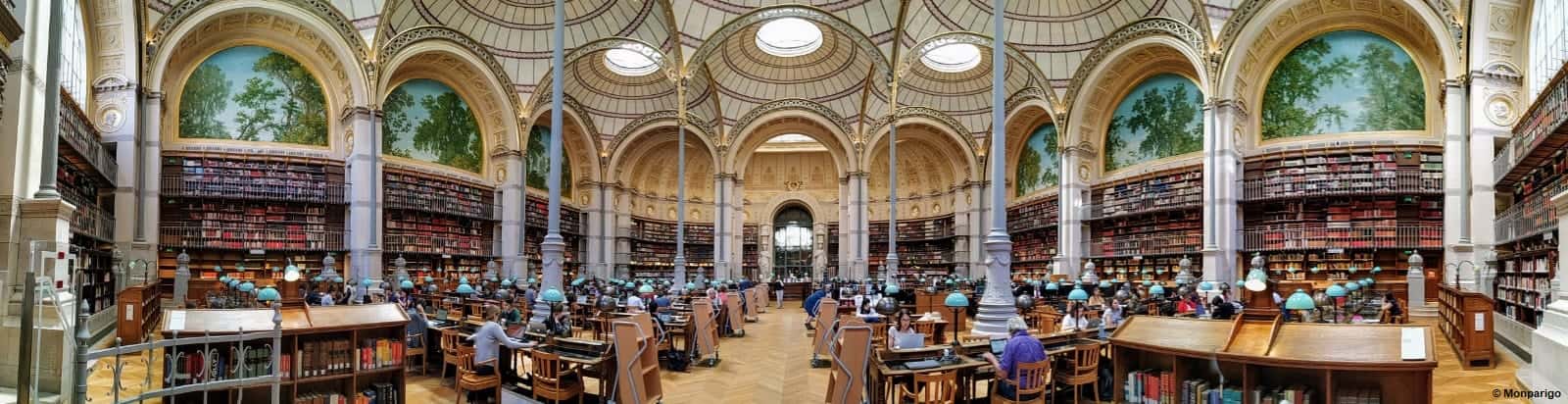 Panorámica de la sala Larouste Biblioteca Nacional de Francia en París