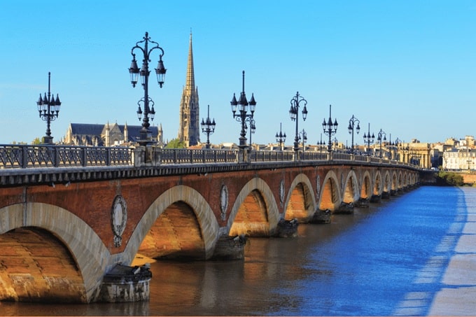 Puente de Pierre de Burdeos