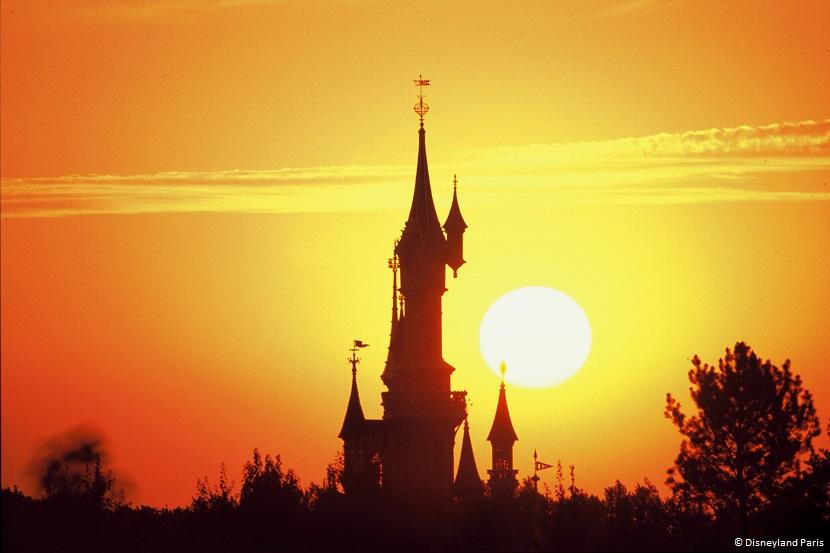 Puesta del sol en Disneyland Paris