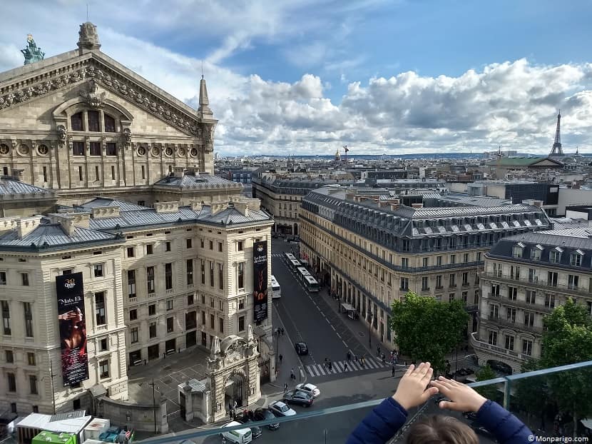 Vistas de París desde unos grandes almacenes